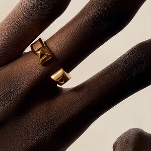 Hermes unisex Athena double stud ring band NEW